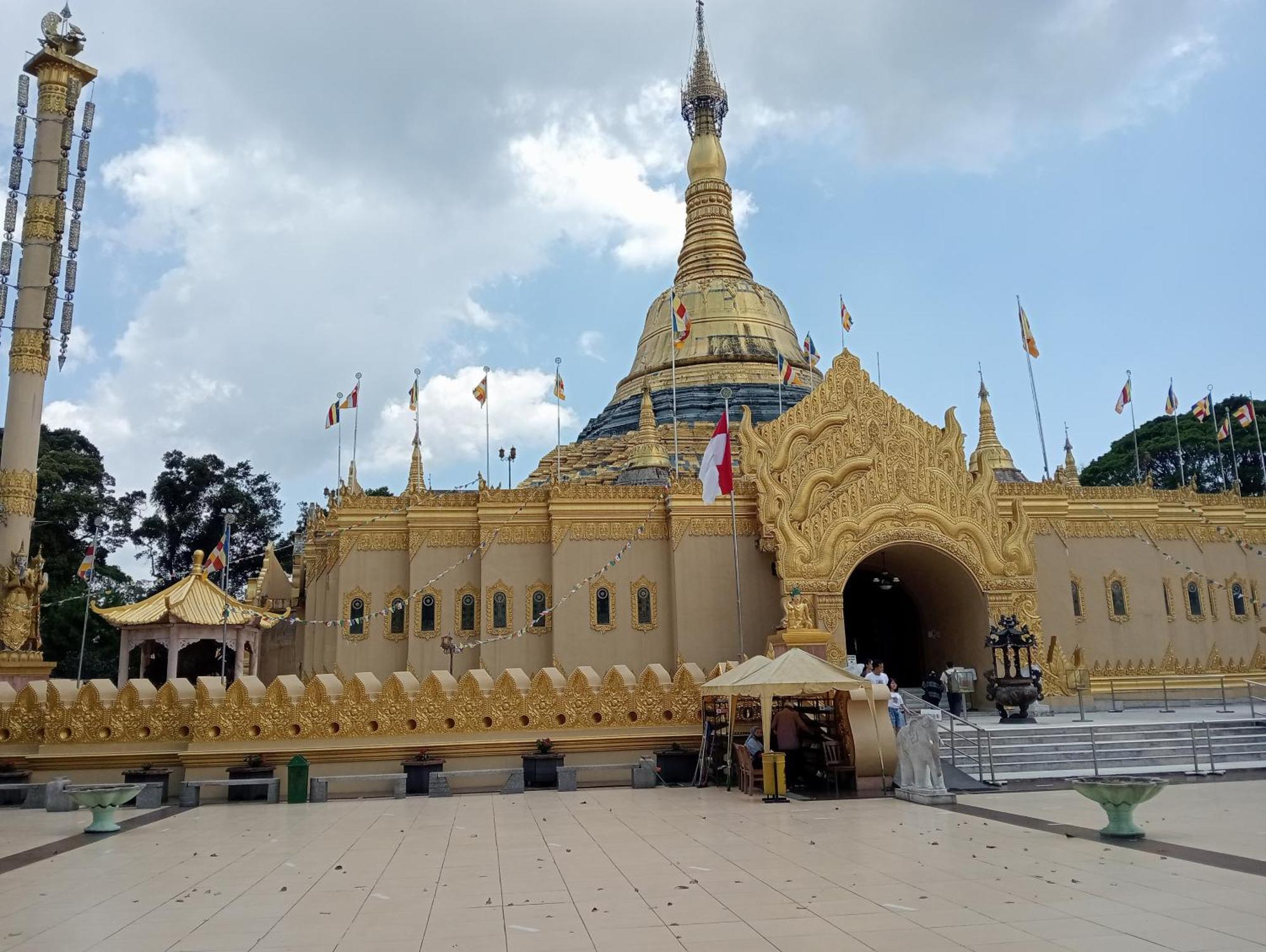 Vulkaan Homestay Берастаги Экстерьер фото